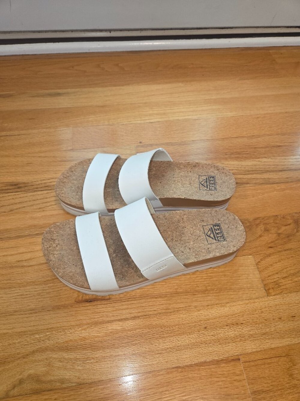 Reef Cushion Hi Vista white size 8